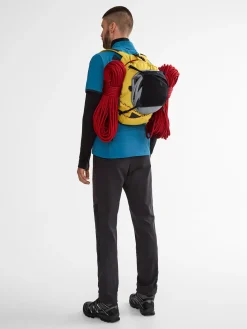 Klättermusen Toppryggsäckar (2-15L)-Bure Dusty Yellow