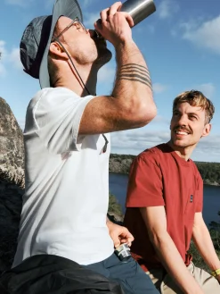 Klättermusen T-Shirts & Toppar-Runa Pocket Raven
