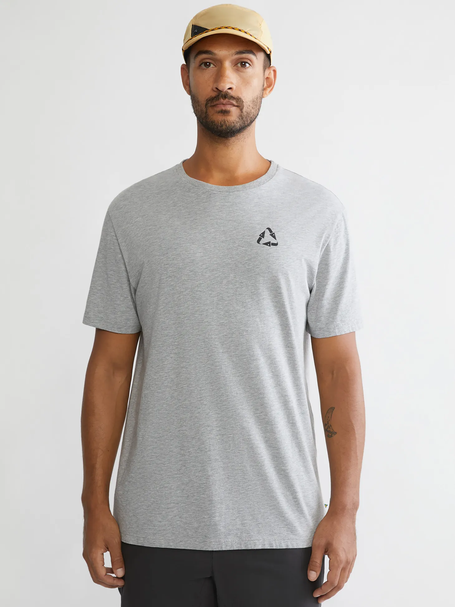 Klättermusen T-Shirts & Toppar-Runa Scrambling Purple
