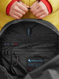 Klättermusen Dagsryggsäckar (18-32L)-Wunja Juniper Green