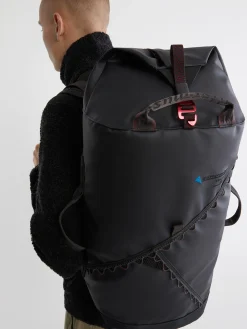 Klättermusen Dagsryggsäckar (18-32L)-Ydalir Raven